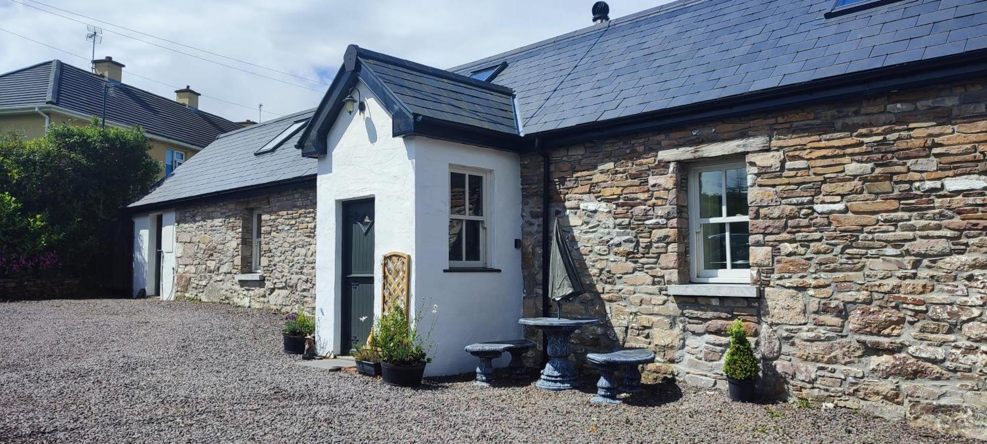 The Old House At Belfield Tralee Exterior foto